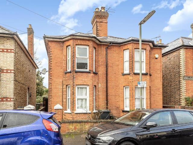 Flat for sale in Charlotteville, Westborough