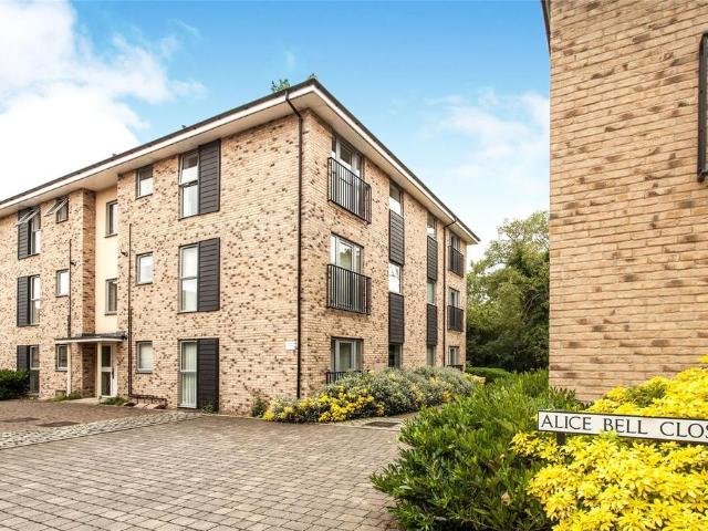 Flat for sale in Chesterton, Arbury