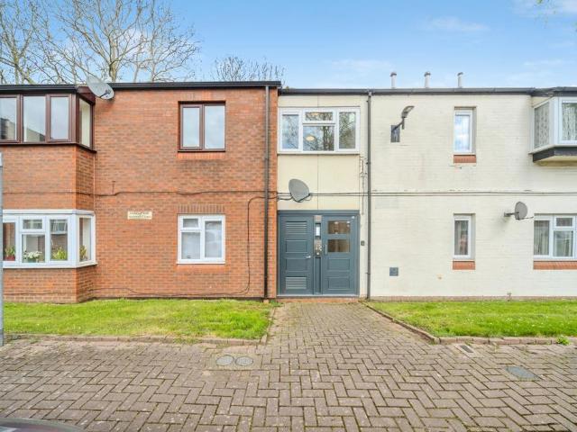 Flat for sale in Bletchley and Fenny Stratford, Fenny Stratford