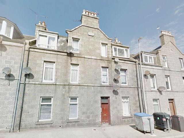 Flat for sale in Ballindoch, Scotland