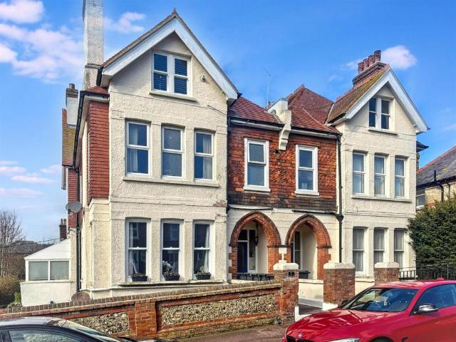 Flat for sale in Upperton, Eastbourne