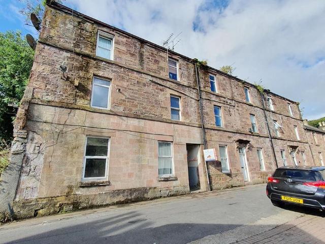 Flat for sale in Maybole, Scotland