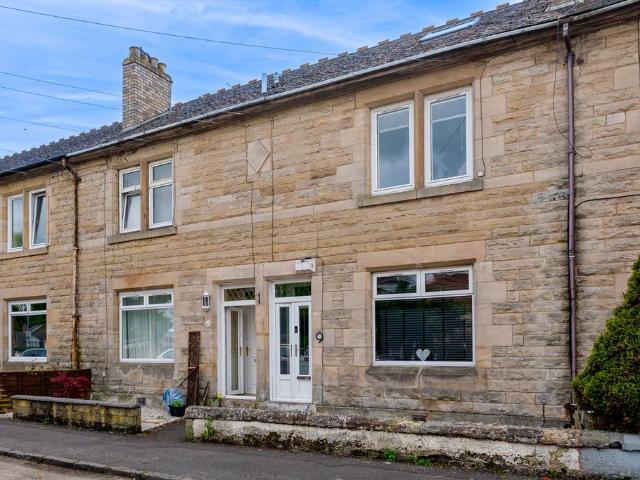 Flat for sale in High Blantyre, Blantyre