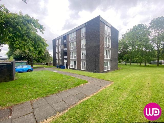 Flat for sale in Blakelaw, Tyne And Wear