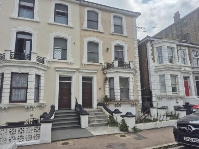 Flat for sale in Cliftonville West, Acol
