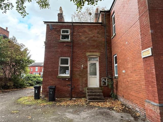 Flat for sale in Reddish, Greater Manchester