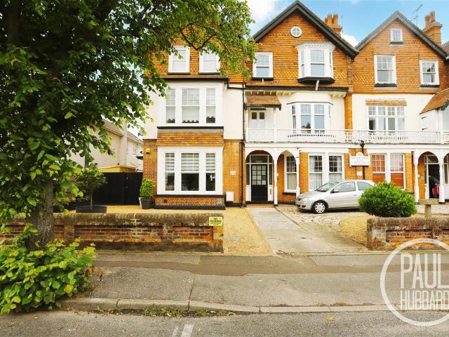 Flat for sale in Eastbridge, Suffolk