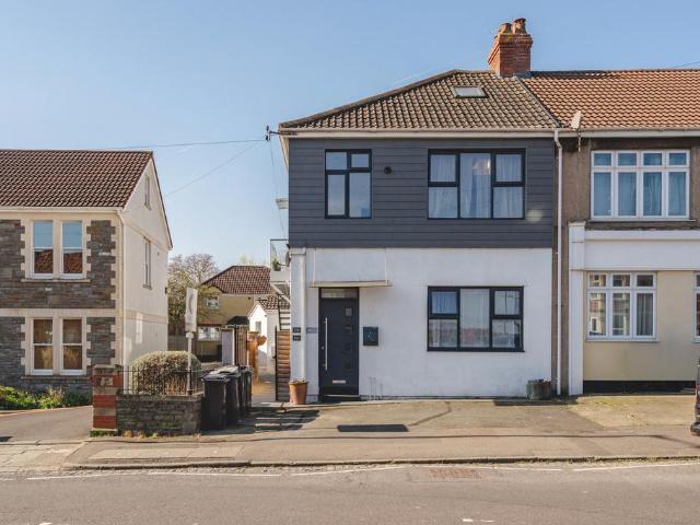Flat for sale in Feckenham, Isle Of Man