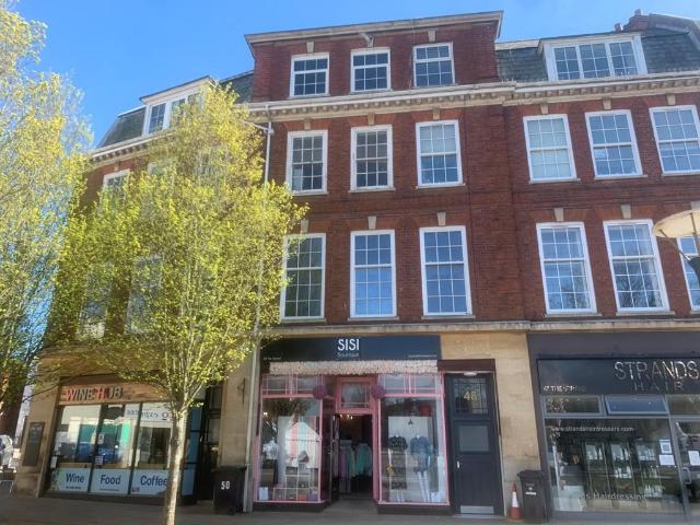 Flat for sale in Withycombe, Budlake