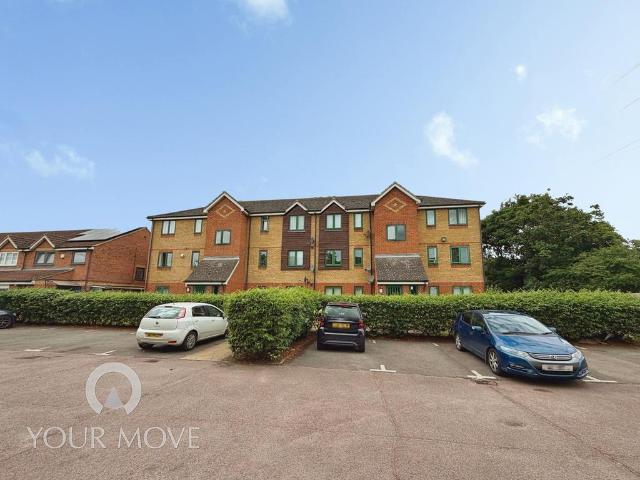 Flat for sale in Monks Orchard, Kent