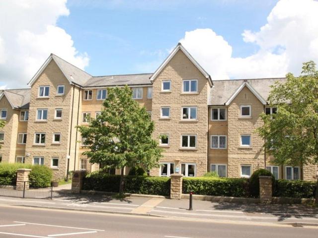 Flat for sale in High Harrogate, Harrogate