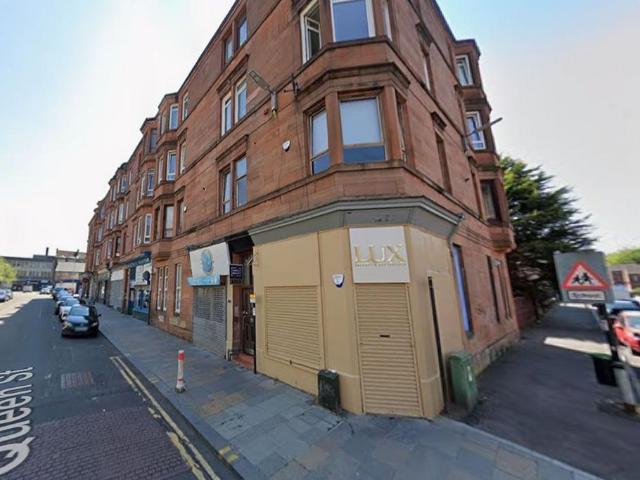 Flat for sale in Rutherglen, Scotland