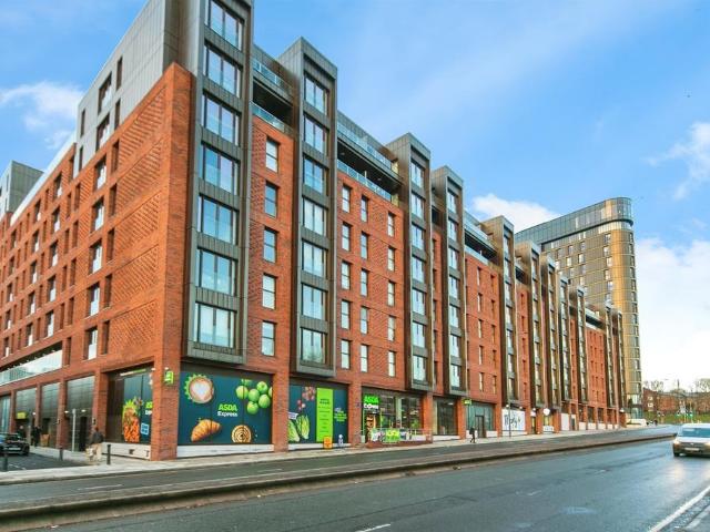 Flat for sale in Baltic Triangle, Calderstones