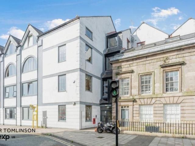 Flat for sale in Birkenhead, Wirral