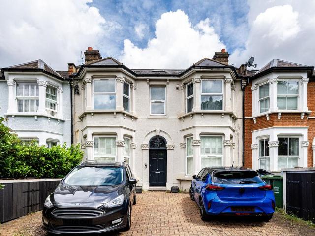 Flat for sale in London Borough of Lewisham, Isle Of Man