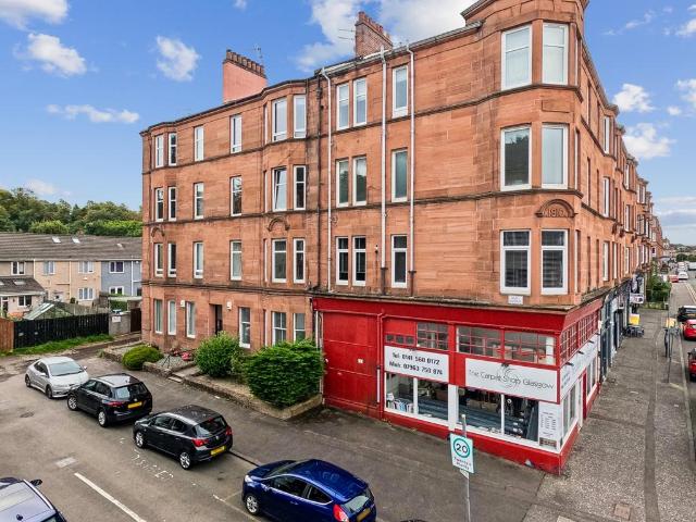 Flat for sale in New Cathcart, Glasgow