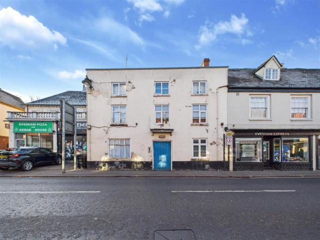 Flat for sale in Bengeworth, Crookhill