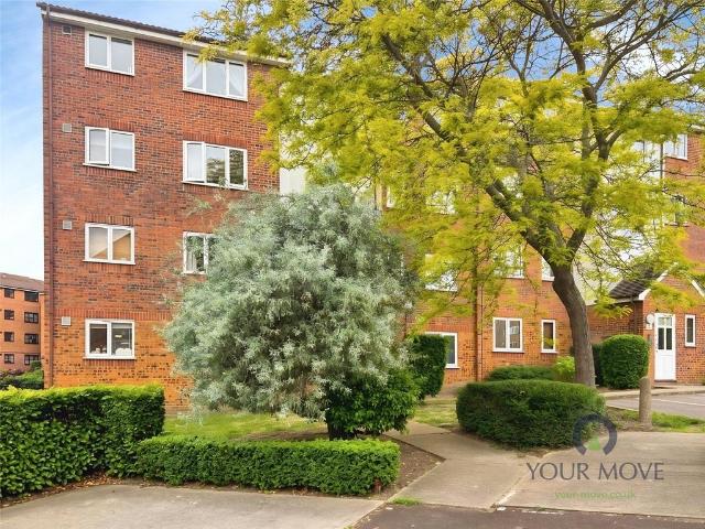 Flat for sale in London Borough of Lewisham, Greater London
