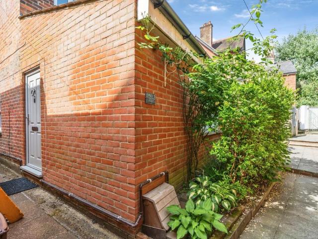 Flat for sale in Ashurst Bridge, Hampshire