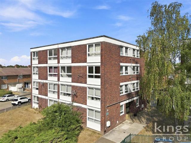 Flat for sale in Netteswell, Harlow