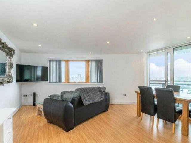 Flat for sale in The Odyssey, Isle Of Dogs