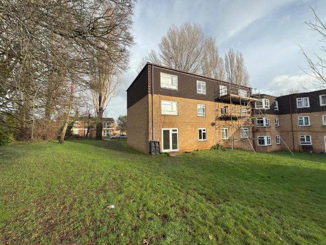 Flat for sale in Holway, Rumwell