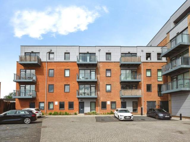 Flat for sale in Brooklands, Monks Orchard