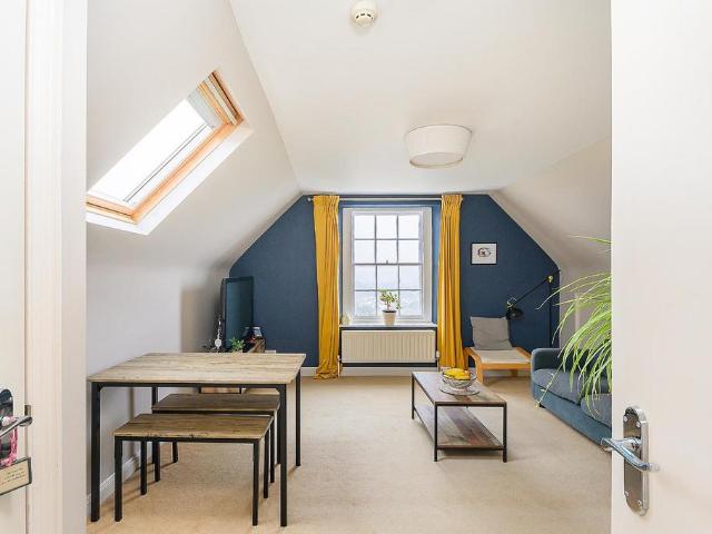 Flat for sale in Feckenham, City Of Bristol
