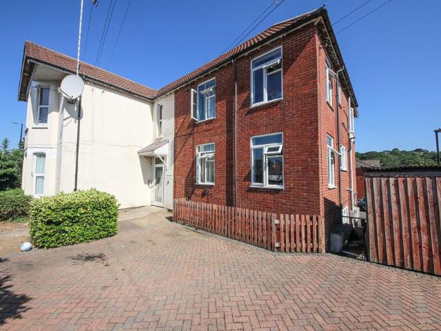 Flat for sale in Bitterne, City Of Southampton