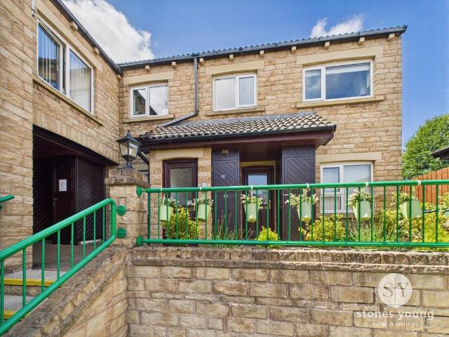 Flat for sale in Brownhill