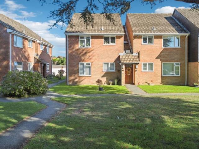 Flat for sale in Missendens Community Board, Prestwood