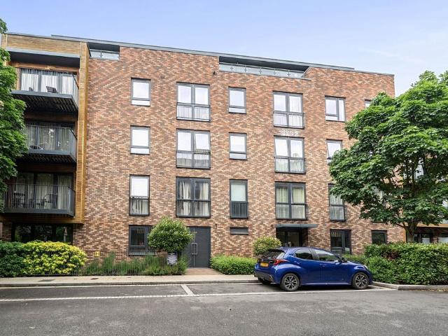 Flat for sale in Little Stanmore, Isle Of Man
