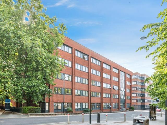 Flat for sale in Rodbourne, Swindon