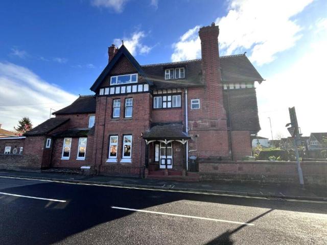 Flat for sale in Telford