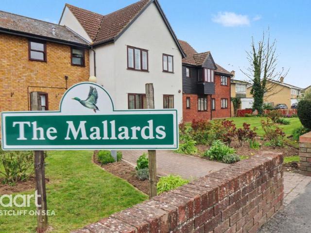 Flat for sale in Barling, Isle Of Man