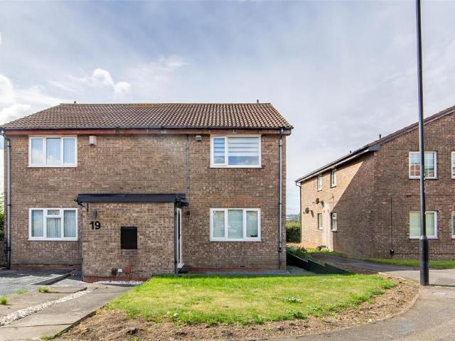 Flat for sale in Blucher, Newcastle upon Tyne