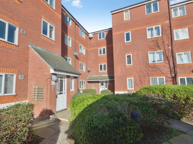 Flat for sale in Royal Borough of Greenwich, Greater London