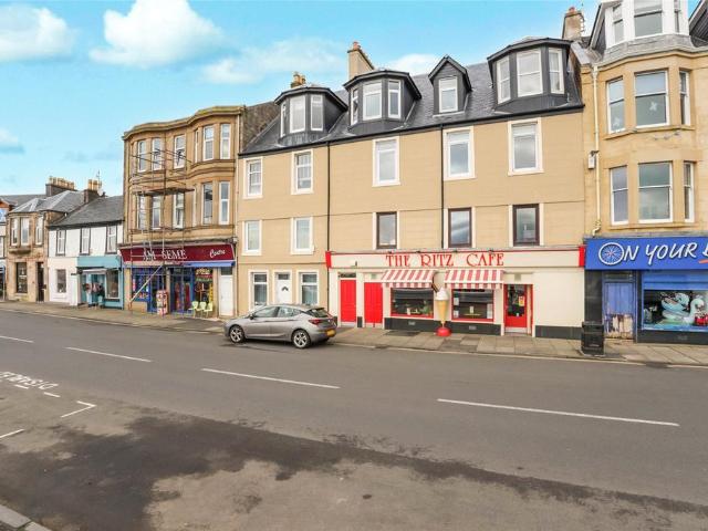 Flat for sale in Millport, North Ayrshire