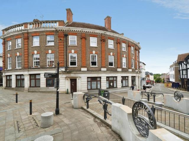 Flat for sale in Pachesham Park, Isle Of Man