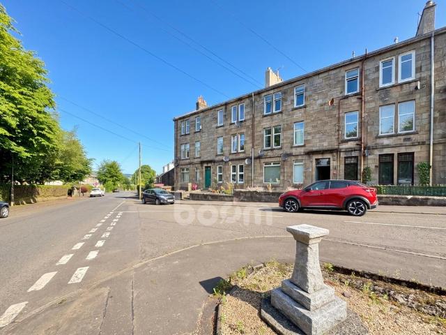Flat for sale in Beith, Scotland