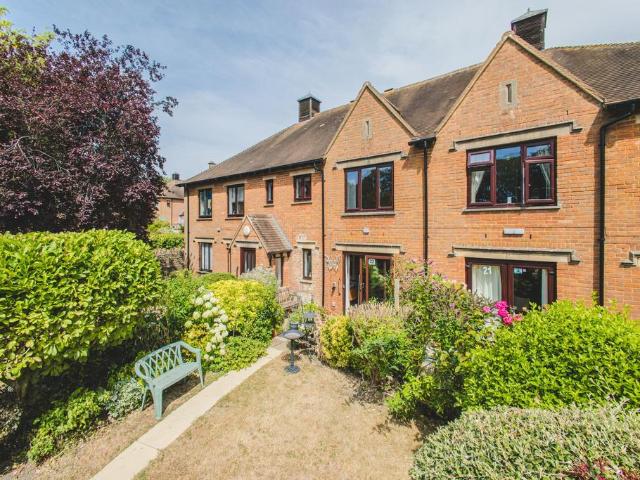 Flat for sale in Highworth, Swindon