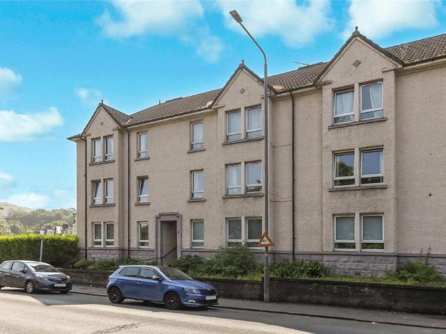 Flat for sale in Cardwell Bay, Gourock