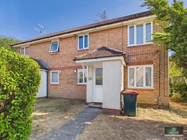 Flat for sale in Glynde, West Sussex