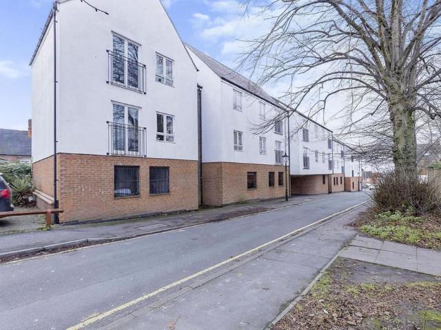 Flat for sale in Lash Hill, Barton