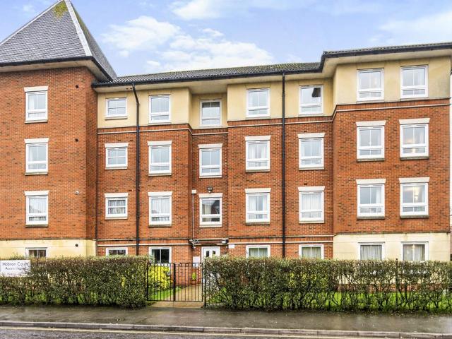 Flat for sale in Hill, City Of Southampton