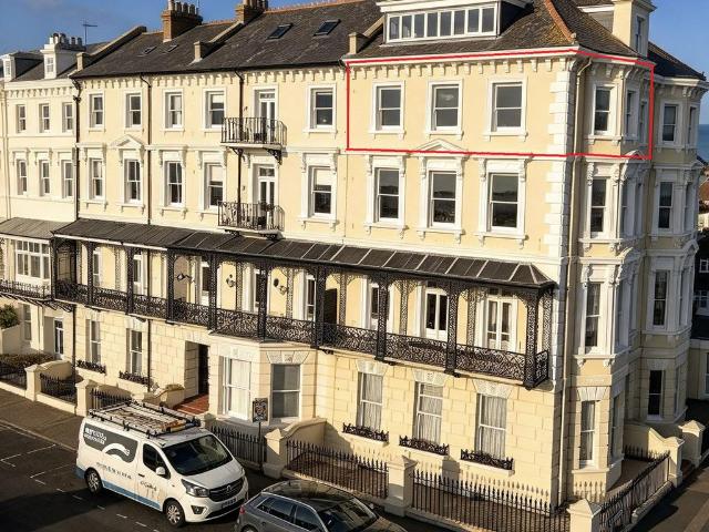 Flat for sale in East Cliff, Thanet