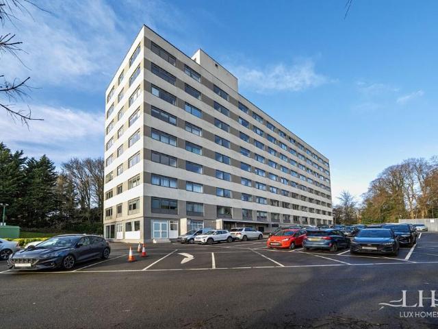 Flat for sale in Brook Street, Navestock Side