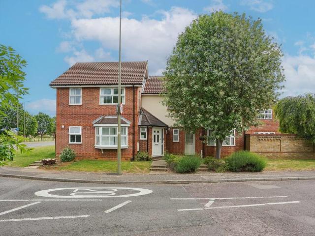 Flat for sale in Dromore, Oxfordshire