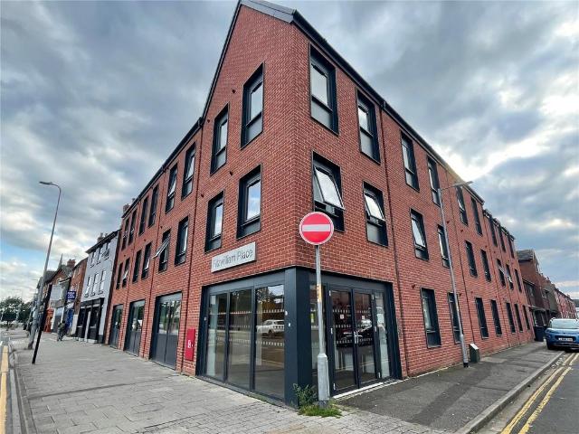 Flat for sale in Boultham, Brayford