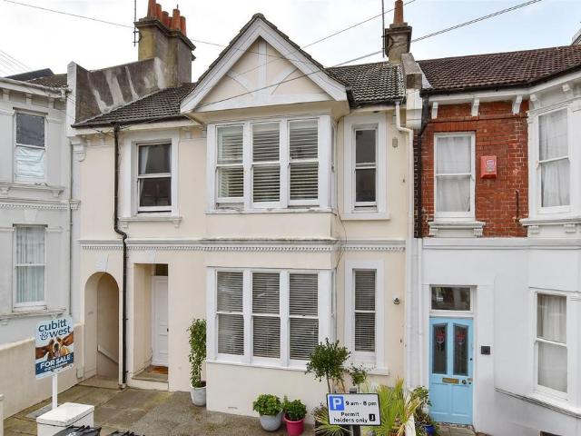 Flat for sale in Round Hill, Brighton & Hove